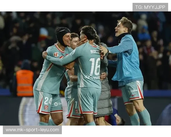 尤文图斯中场渗透不断形成压制波